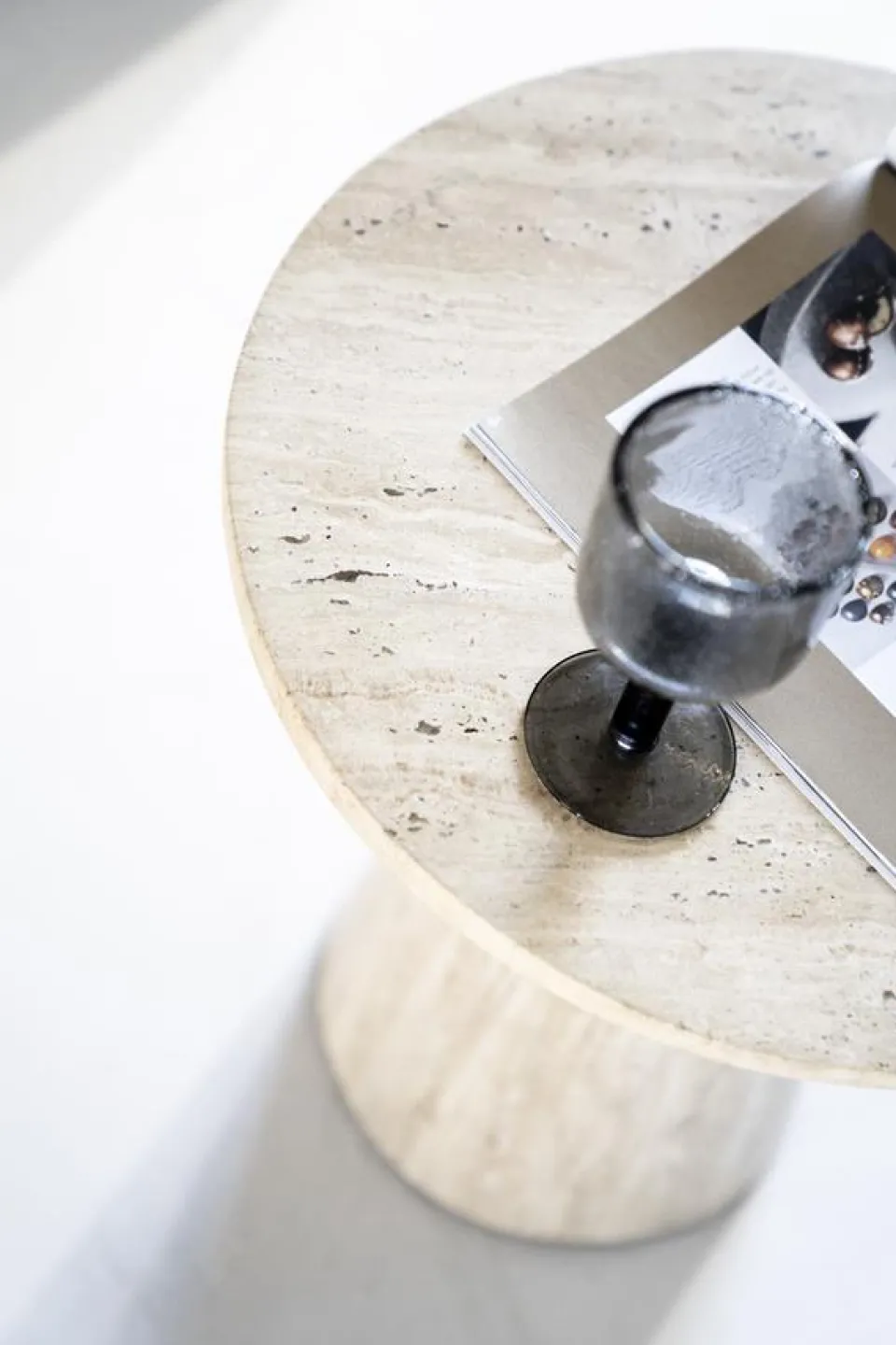 bijzettafel-aime-yXUMgzsG-5.webp Fashion HUUS Bijzettafel Aime