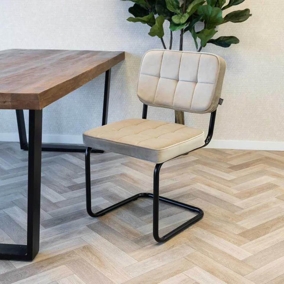 eetkamerstoel-ivy-buisframe-ki-GZlxKpMj-0.webp Fashion HUUS Eetkamerstoel Ivy Buisframe Kick (per 2 Stuks)