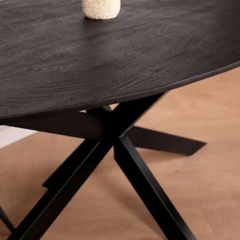 New HUUS Eettafel Madrid Ovaal