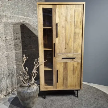 New HUUS Kast Jayden