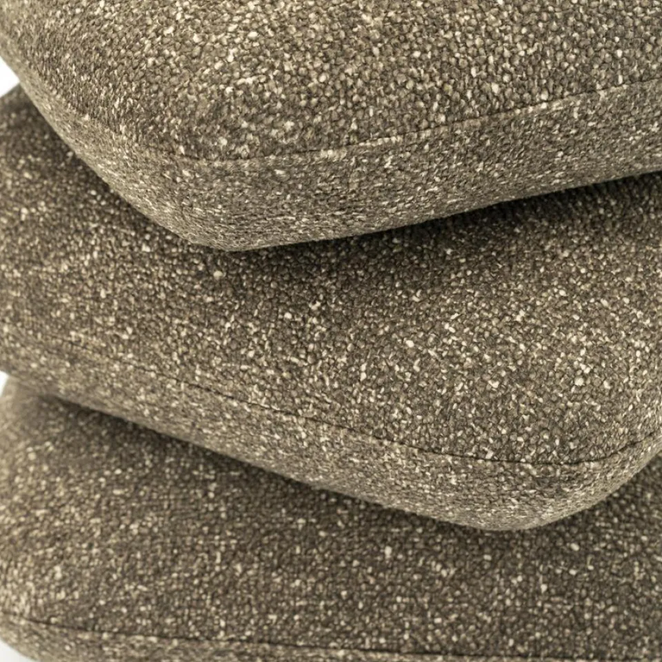 kruk-pillowscape-gHUtFNet-12.webp Online HUUS Kruk Pillowscape