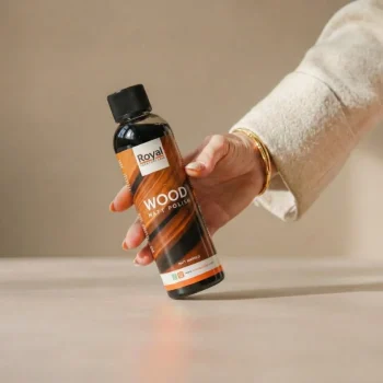 Sale HUUS Meubelolie Zwart