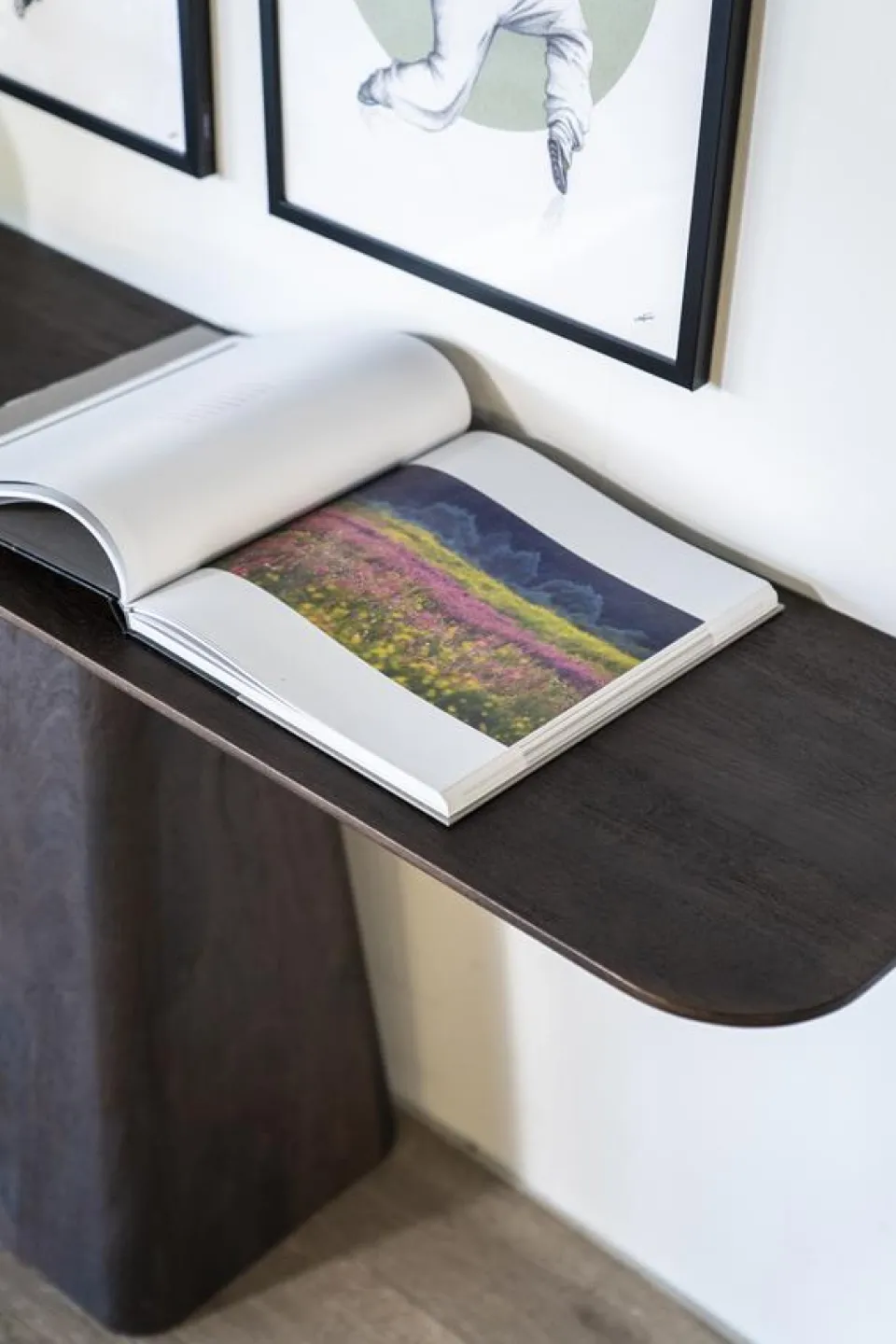 sidetable-aron-akGBlhAu-16.webp Fashion HUUS Sidetable Aron